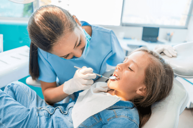 Konya'da Tatillerde Açık Diş Kliniği